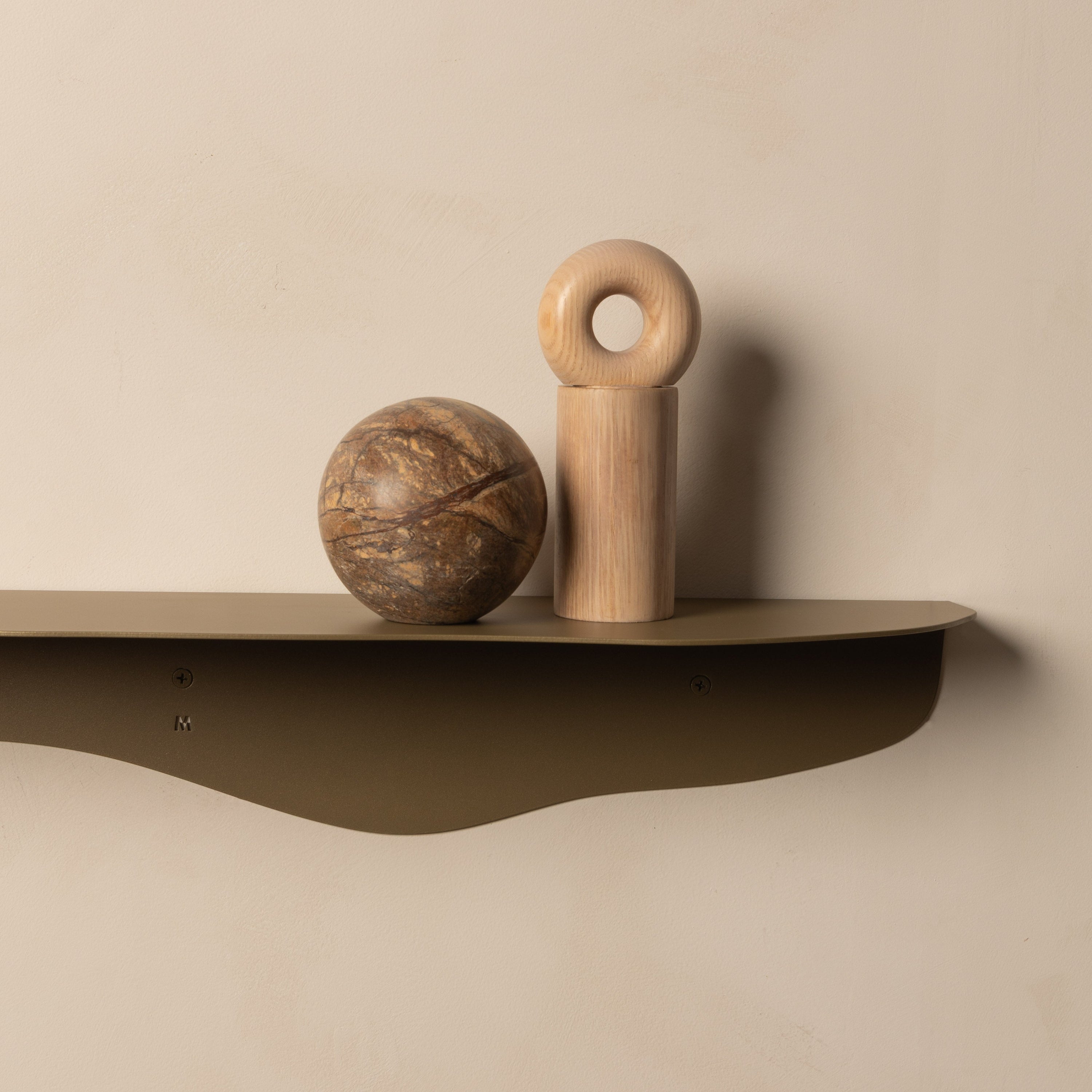 FOLD Wavy Shelf 750