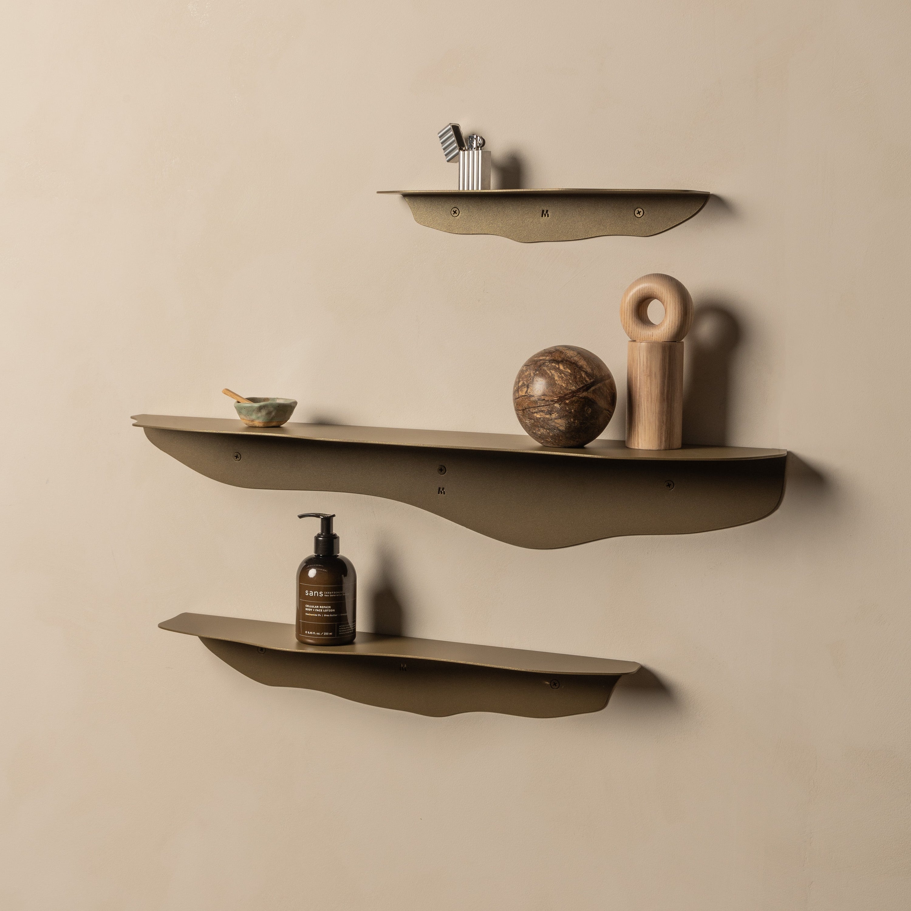 FOLD Wavy Shelf 350