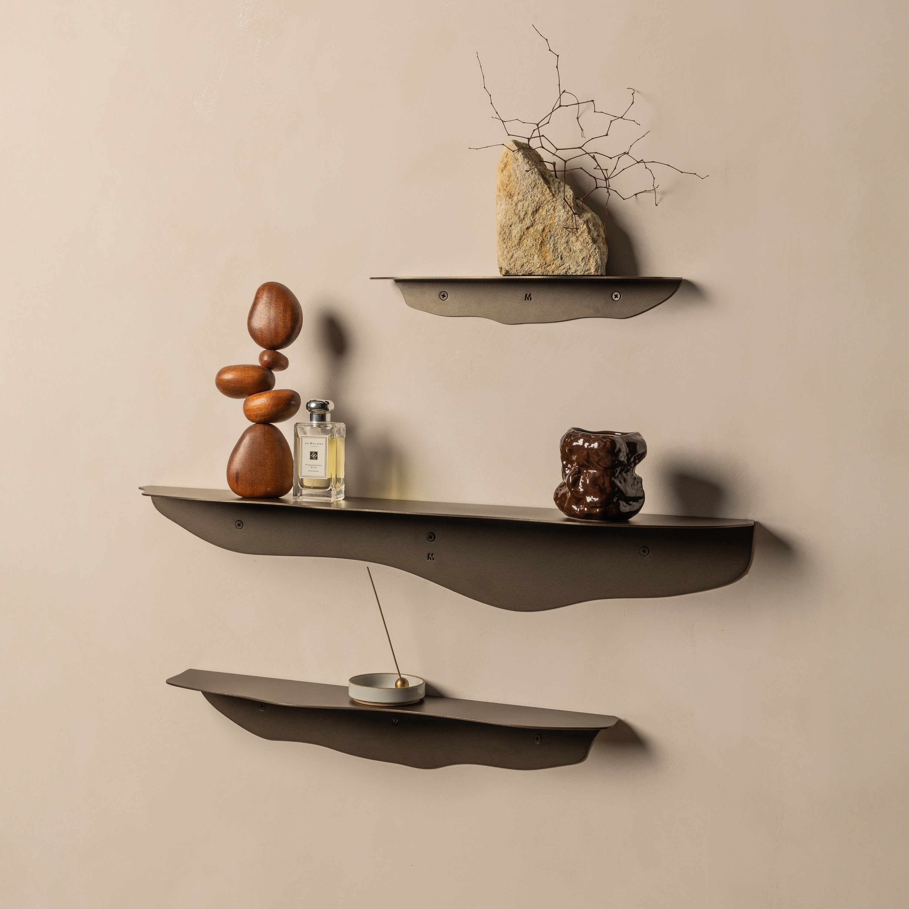 FOLD Wavy Shelf 750