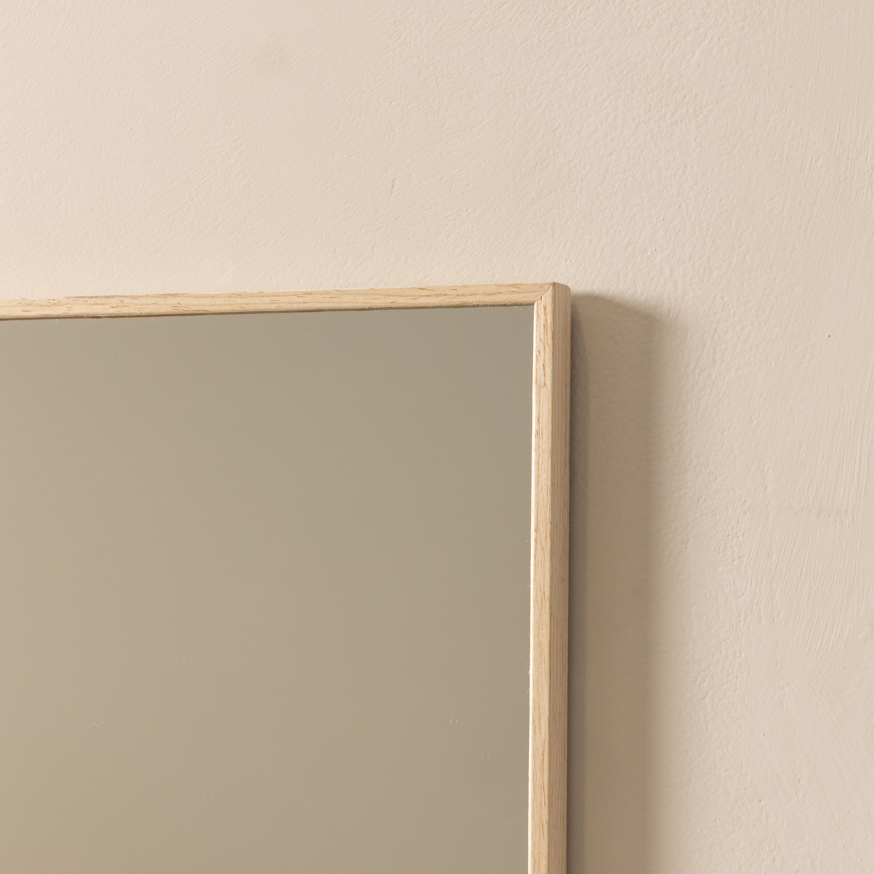 Framed Rectangle Wall Mirror